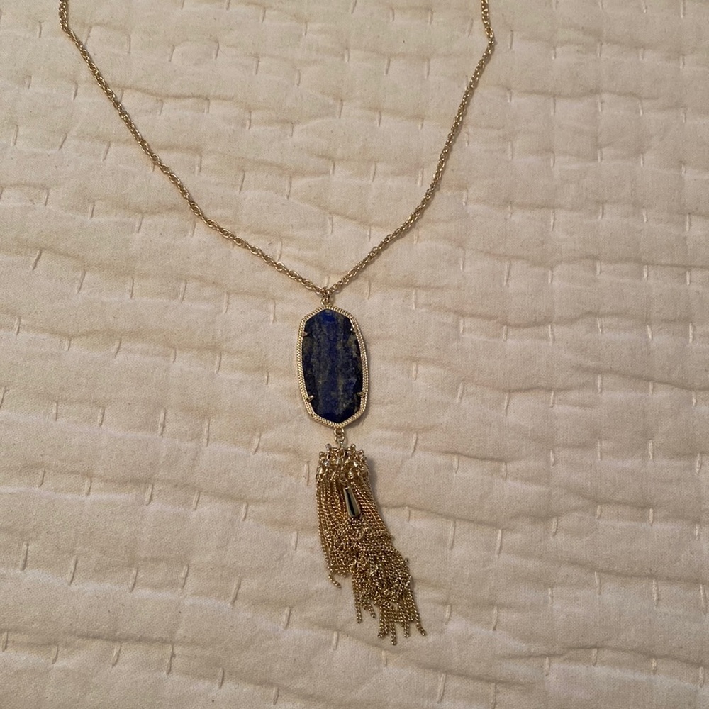 Kendra Scott pendant necklace